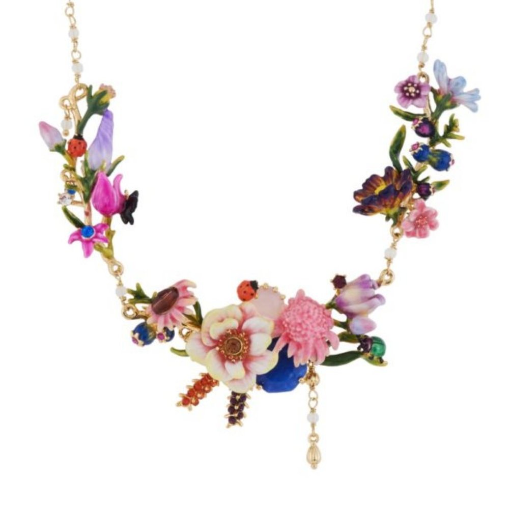 Les Nereides Winter In Giverny  Bouquet Of Rose Master Piece Necklace